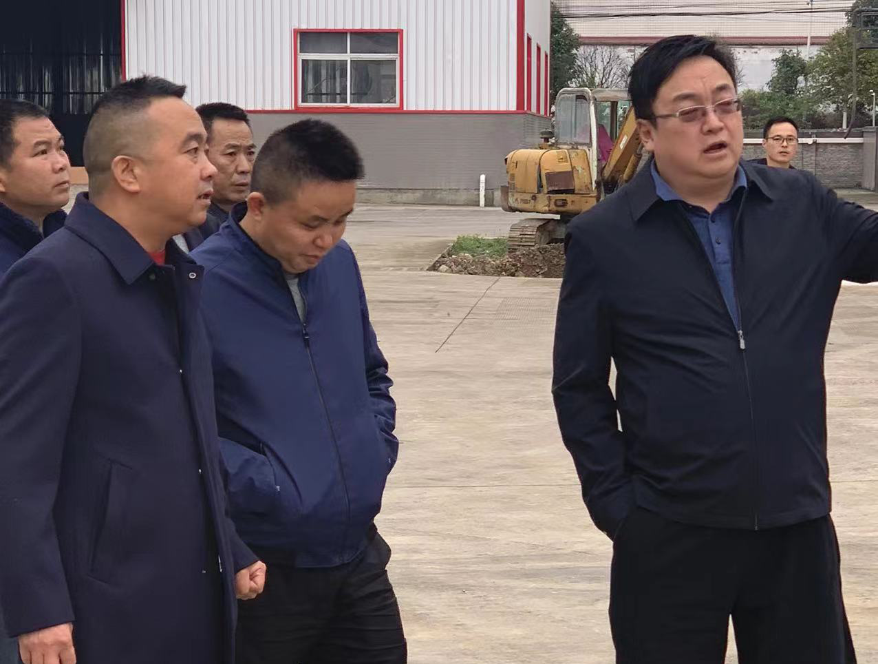 我市领导来我公司调研的照片